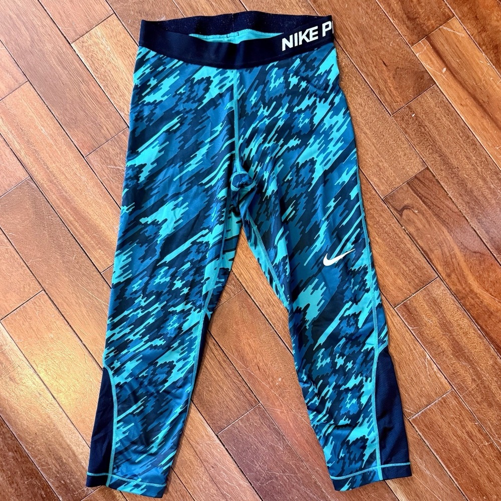 Nike Pro Dri-Fit Women Sz‎ S Compression Cropped Leggings Yoga Pants Green Black